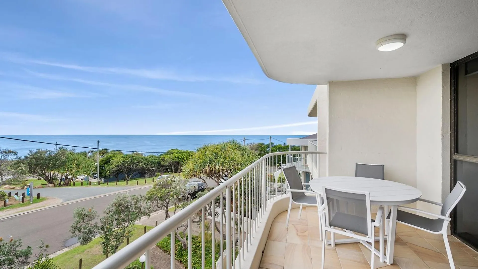 Апартаменты Unit 8 26 Jubilee Esplanade Yaroomba
